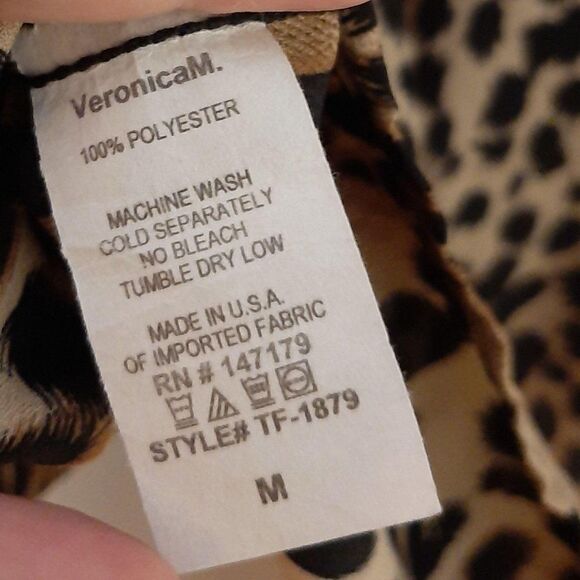 Veronica M Leopard Print Blouse sz M - Picture 4 of 5